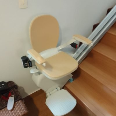 cadeira-elevador-escada-reta