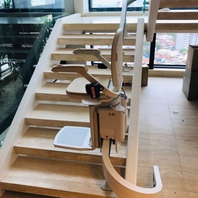 cadeira-elevatoria-escada-curva